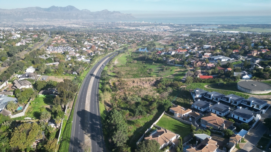 0 Bedroom Property for Sale in Bakkershoogte Western Cape